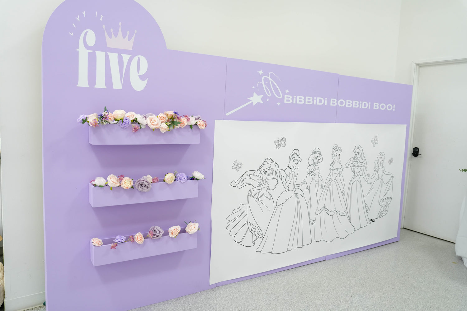 Kids Coloring Wall and color page for kids birthday parties, holiday celebrations. Party furniture rental company.